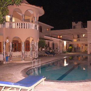 Leinmach House Nyali